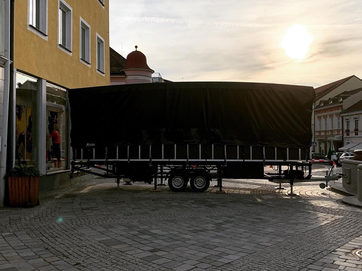 AL Stage R48 - Bühnenanhänger Maßarbeit