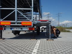 AL Stage S24 - Aufbau Bühnenboden