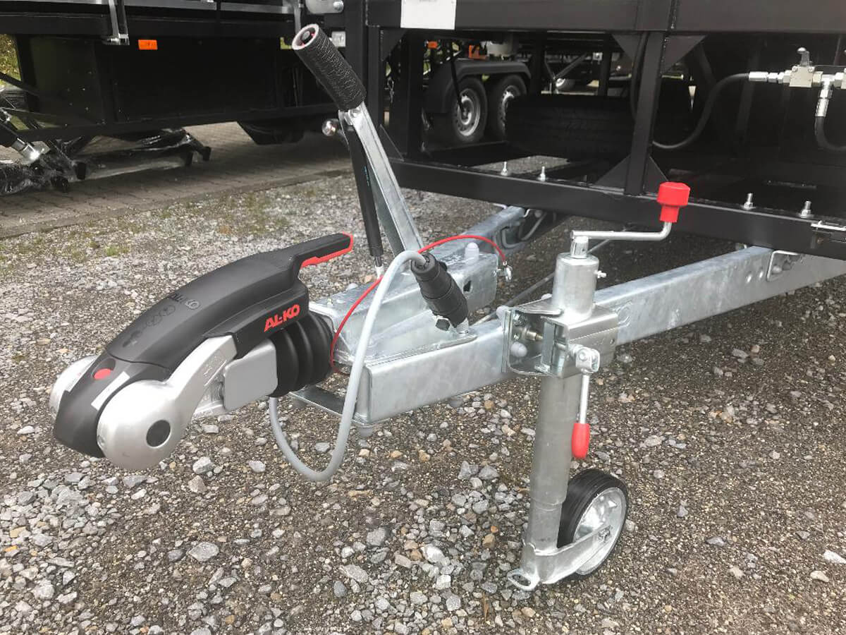 AL Stage with AL-KO trailer hitch