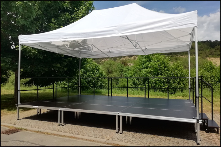 Komplettbühne mit Faltzeltüberdachung
