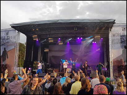 Pultdachbühne AL Stage R80